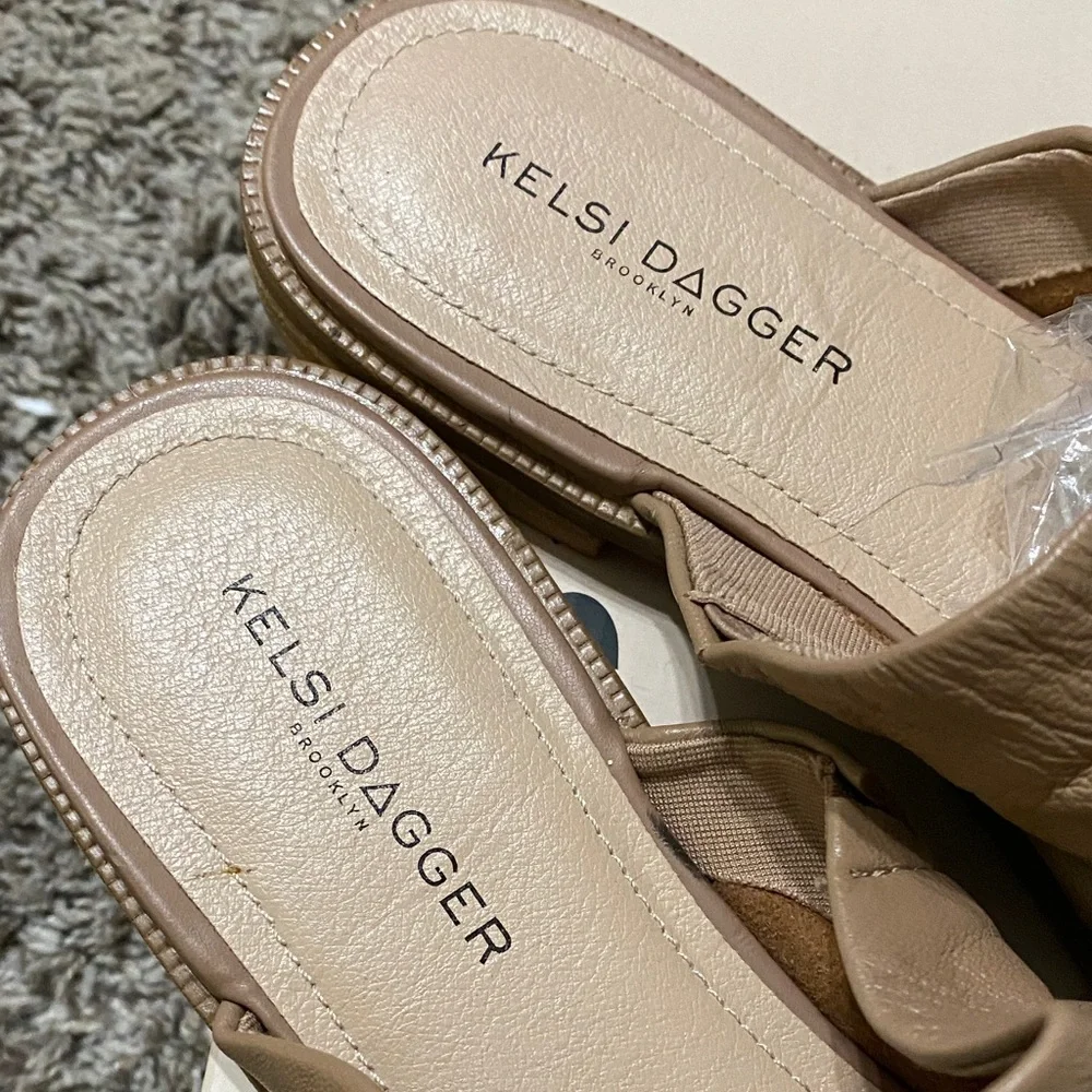 Kelsi Dagger Ruched Tan Leather Slide Mules - Picture 2 of 3